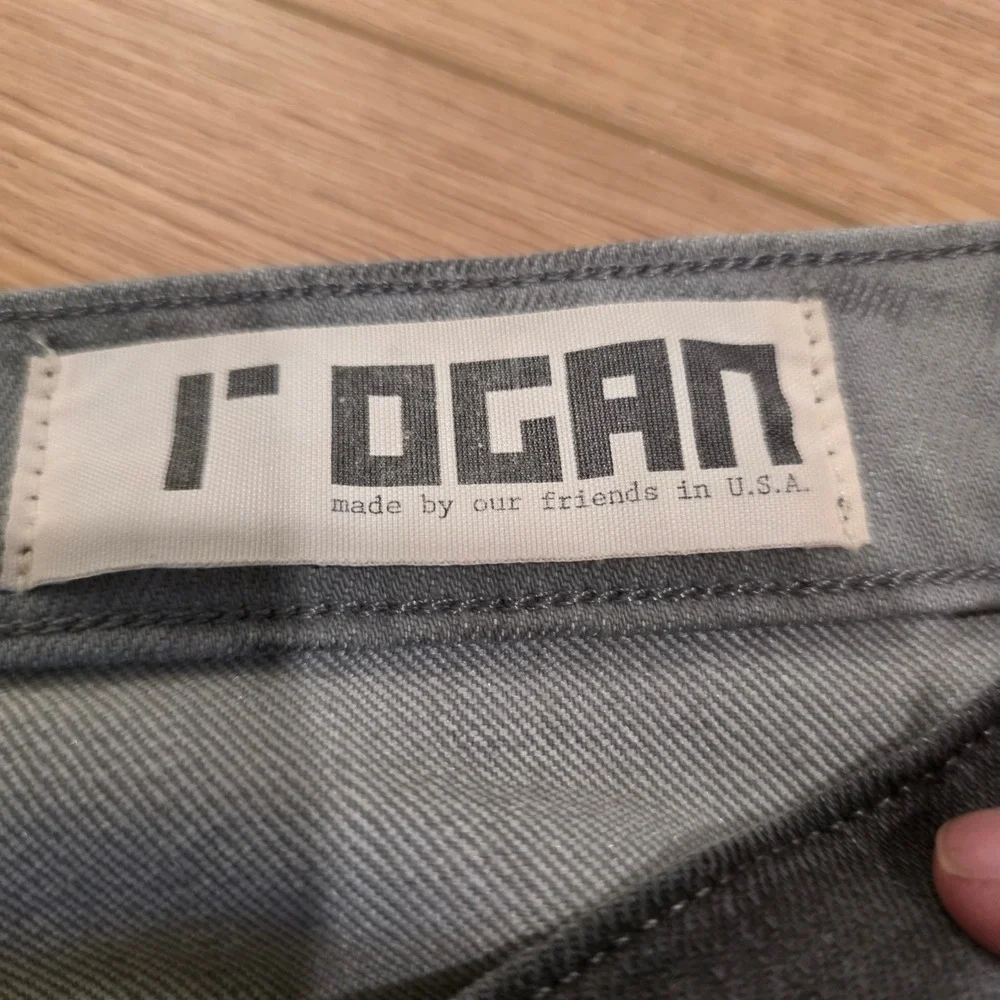 Rogan Puck Jeans Mens Size 36x34 Grey Straight Leg Classic Fit Made in USA Denim